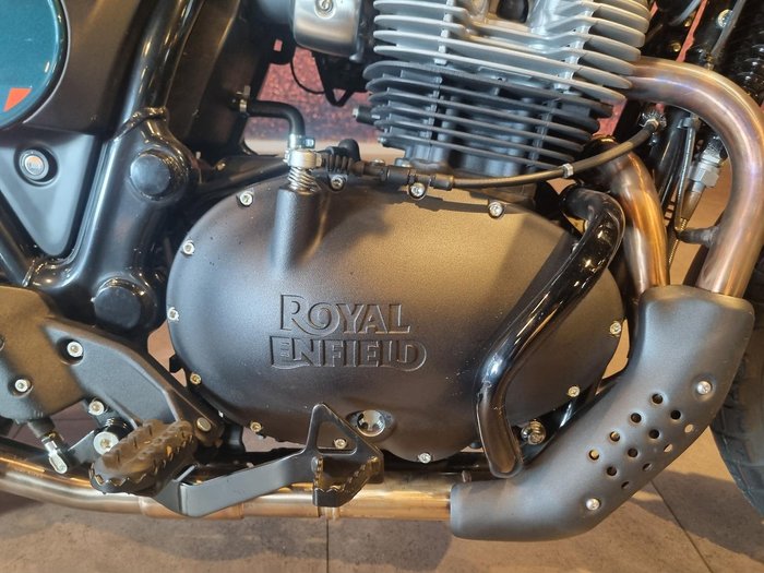 2025 Royal Enfield Bear 650 650 Twin Green