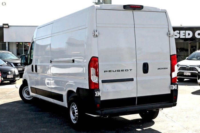 2025 Peugeot Boxer
