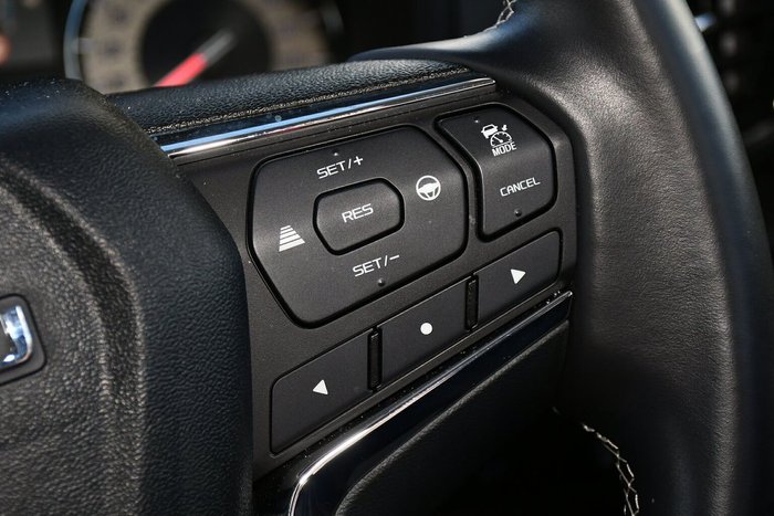 2023 Isuzu MU-X LS-T