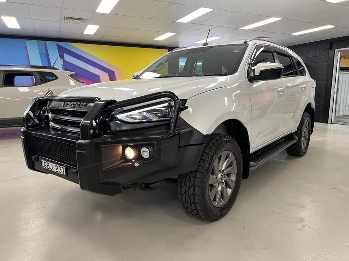 2021 Isuzu MU-X LS-U