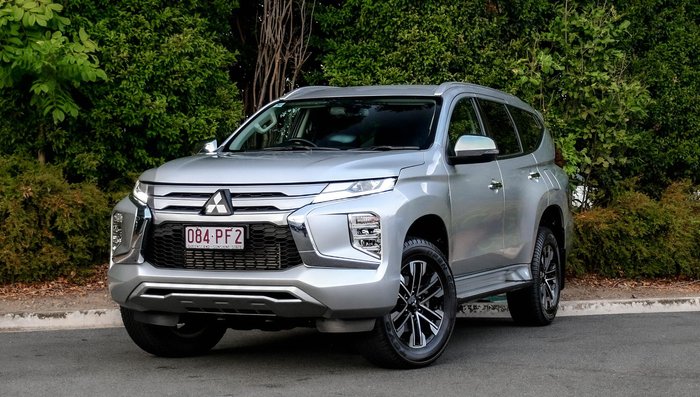 2023 Mitsubishi Pajero Sport GLS