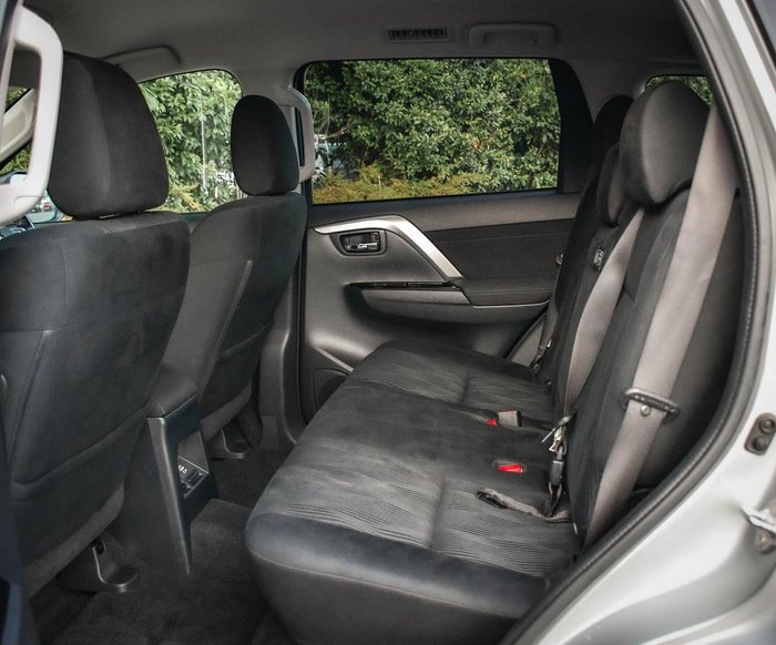 2023 Mitsubishi Pajero Sport GLS