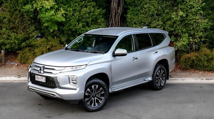 2023 Mitsubishi Pajero Sport GLS