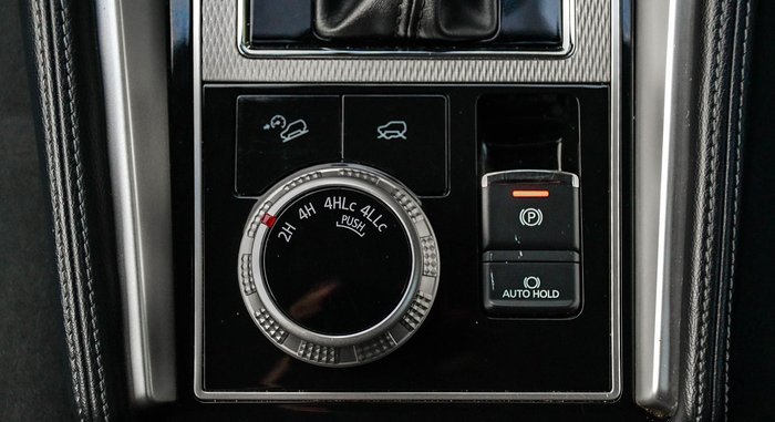 2023 Mitsubishi Pajero Sport GLS