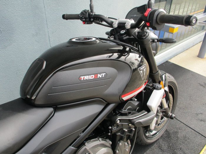2023 Triumph TRIDENT 660 Black