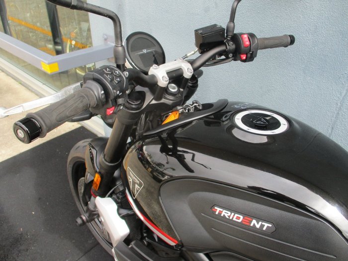 2023 Triumph TRIDENT 660 Black