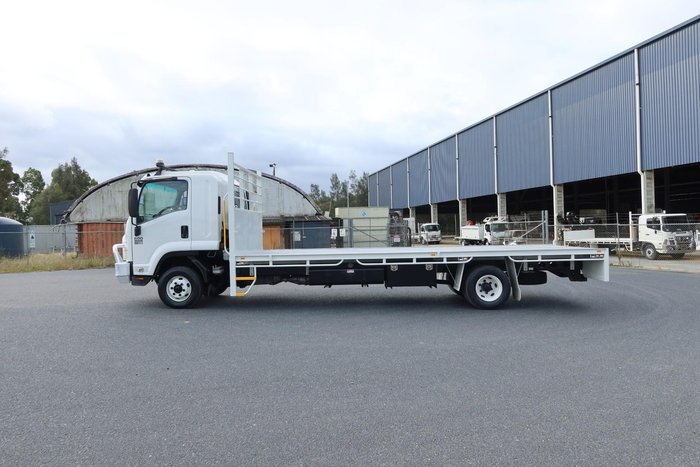 2012 Isuzu F Series FRR 600