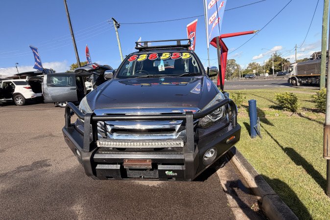2018 ISUZU MU-X