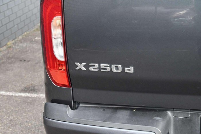 2019 Mercedes-Benz X-Class X250d Progressive