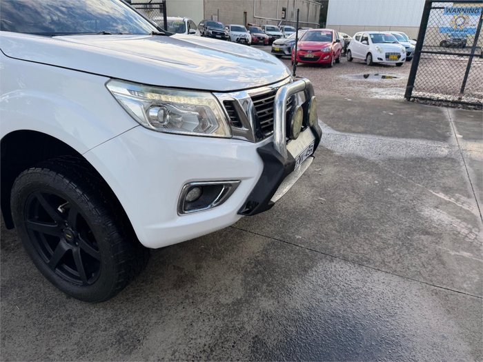 2015 NISSAN NAVARA ST (4x2)