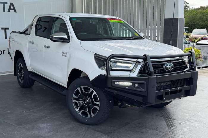 2021 Toyota Hilux SR5