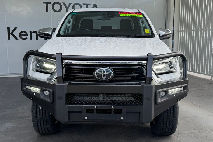 2021 Toyota Hilux SR5