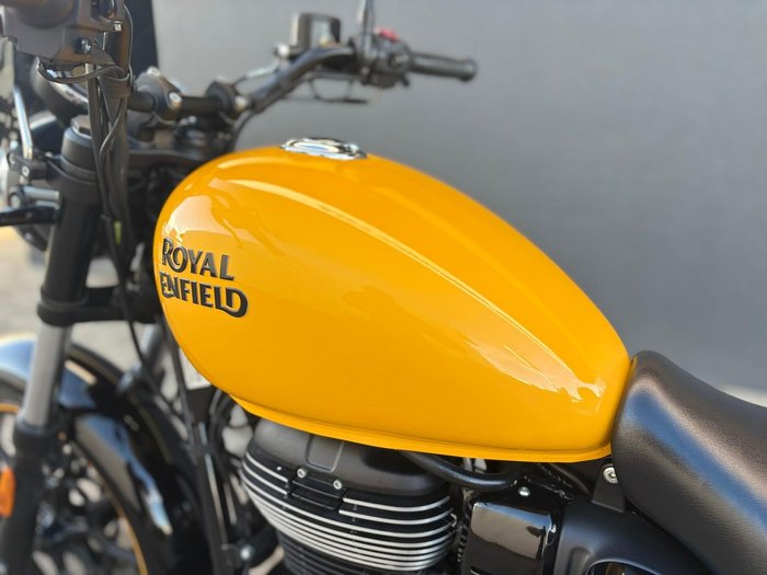 2021 Royal Enfield Meteor 350 Fireball Meteor Yellow