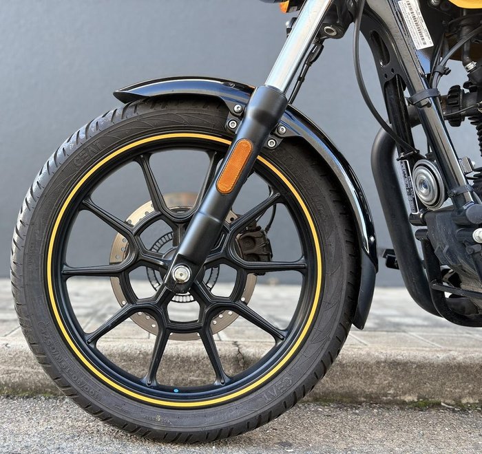 2021 Royal Enfield Meteor 350 Fireball Meteor Yellow