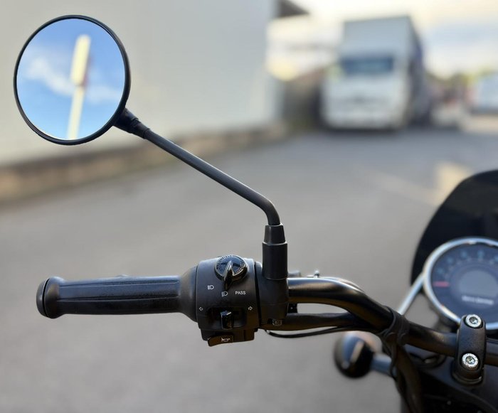 2021 Royal Enfield Meteor 350 Fireball Meteor Yellow