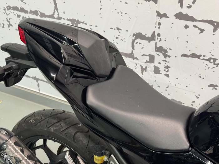 2015 Kawasaki Ninja 300 (EX300A) Ninja Black