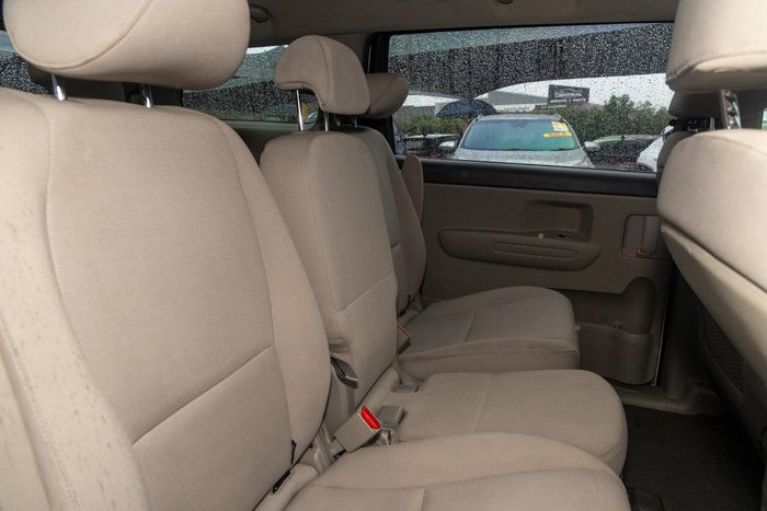2016 Kia Carnival S