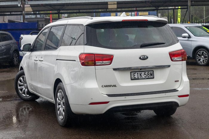 2016 Kia Carnival S