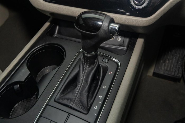 2016 Kia Carnival S