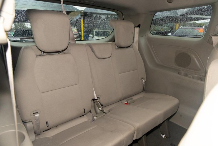 2016 Kia Carnival S