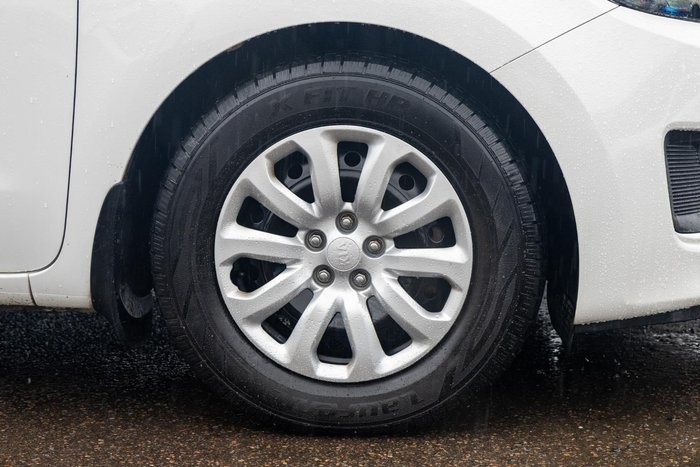 2016 Kia Carnival S