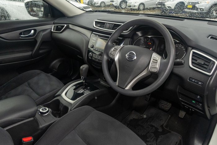 2016 Nissan X-TRAIL ST