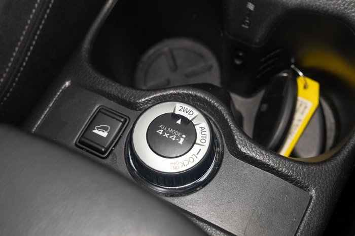 2016 Nissan X-TRAIL ST