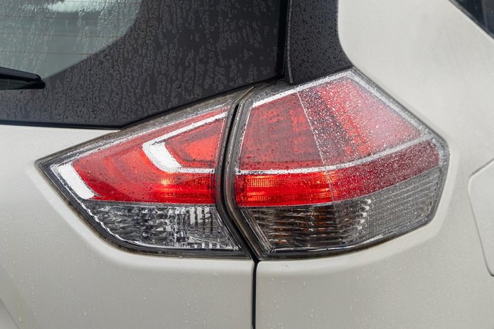 2016 Nissan X-TRAIL ST