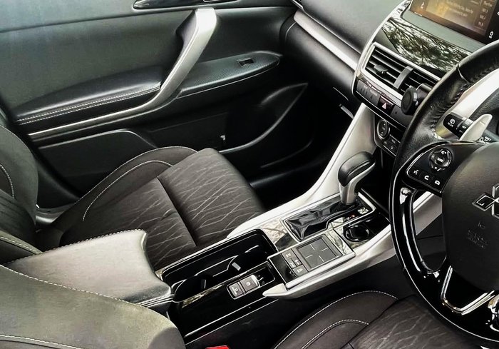 2018 Mitsubishi Eclipse Cross LS