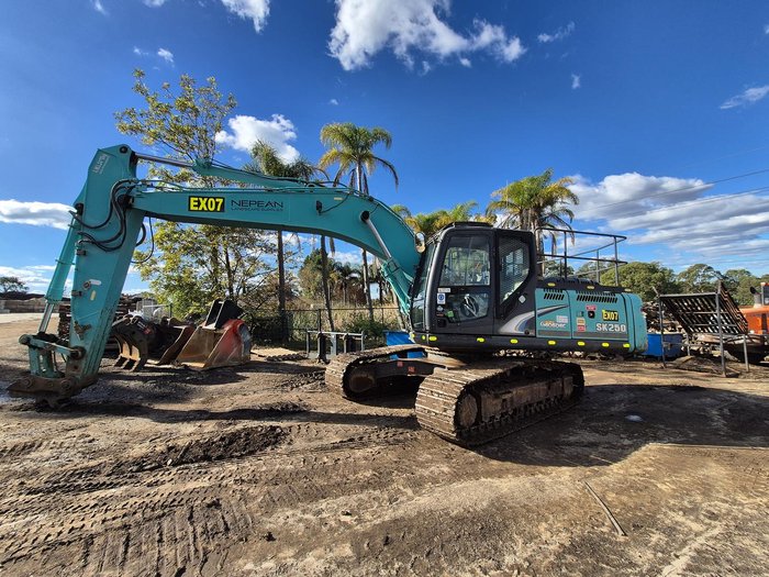 2016 Kobelco Sk250