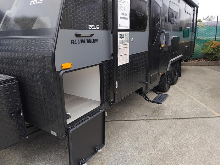 2026 Cadillac RV Zeus Quad Bunk Full Victron Inverter System