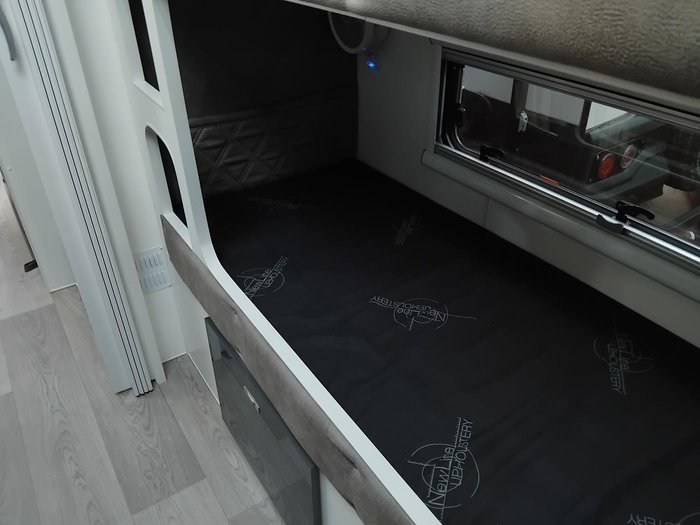 2026 Cadillac RV Zeus Quad Bunk Full Victron Inverter System