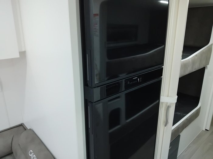 2026 Cadillac RV Zeus Quad Bunk Full Victron Inverter System