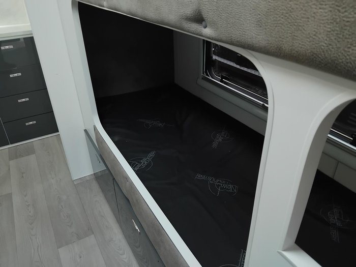 2026 Cadillac RV Zeus Quad Bunk Full Victron Inverter System