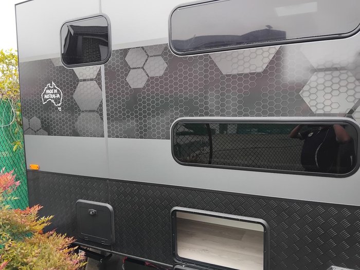 2026 Cadillac RV Zeus Quad Bunk Full Victron Inverter System