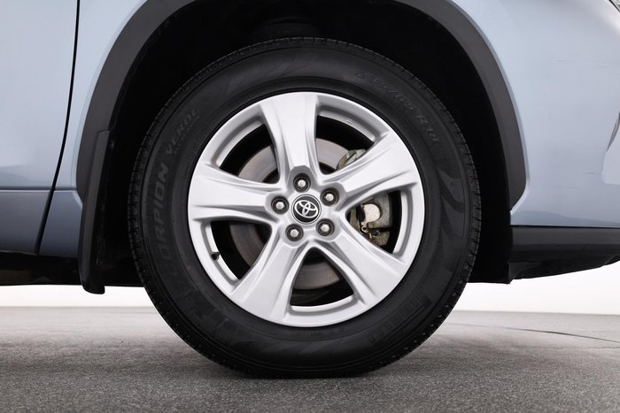 2023 Toyota Kluger GX