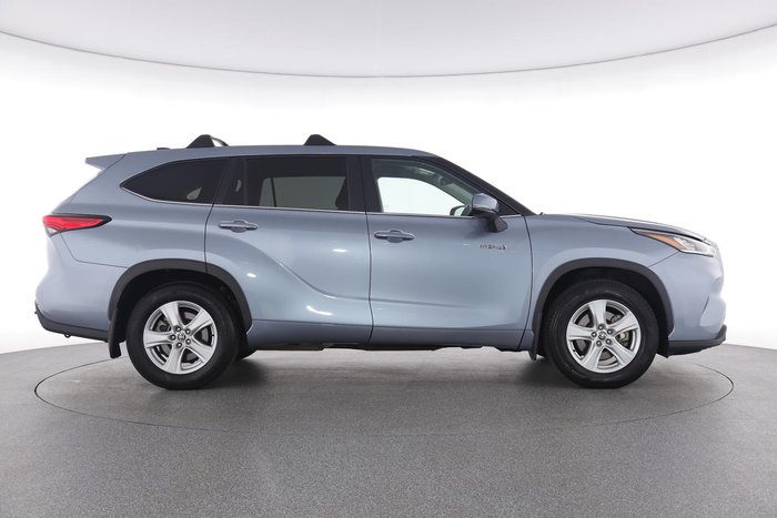 2023 Toyota Kluger GX