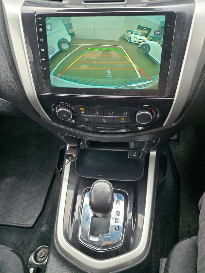 2017 Nissan Navara ST