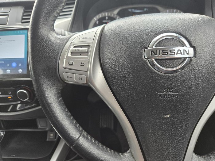 2017 Nissan Navara ST