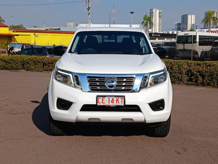 2020 Nissan Navara SL
