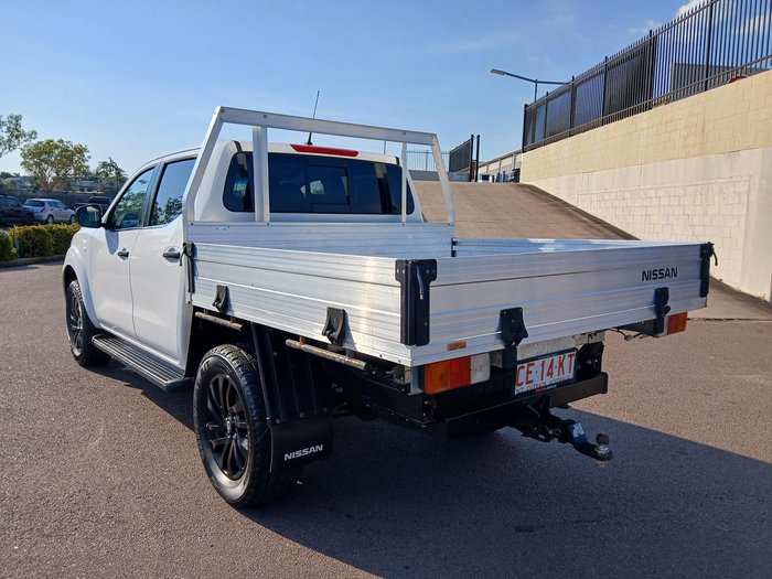 2020 Nissan Navara SL