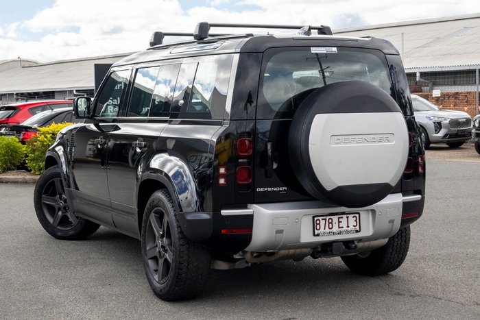 2022 Land Rover Defender 110 D300 SE