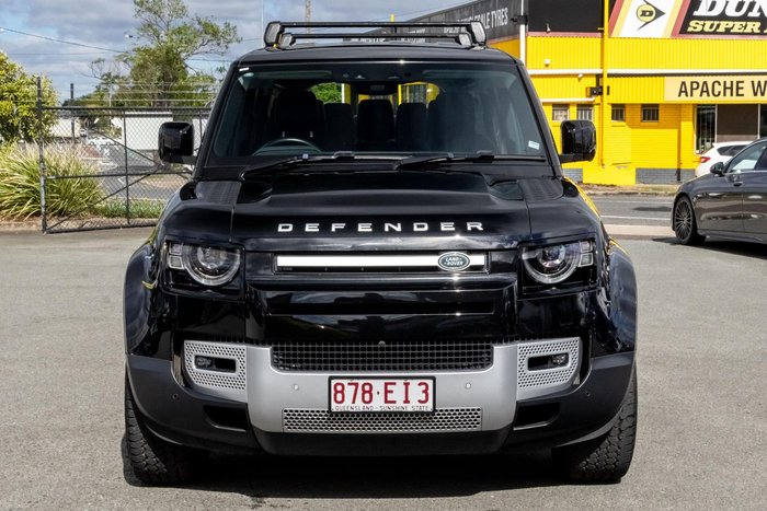 2022 Land Rover Defender 110 D300 SE
