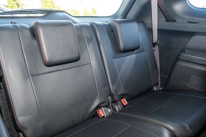 2020 Mitsubishi Outlander Black Edition