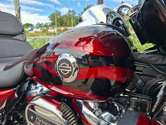 2022 HARLEY-DAVIDSON FLHTCUTGSE CVO TRI GLIDE (117)