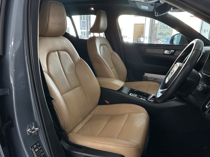 2020 Volvo XC40 T4 Inscription