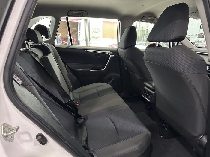 2022 Toyota RAV4 GX