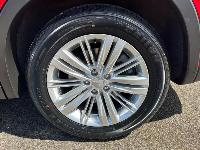 2024 Mitsubishi Outlander LS