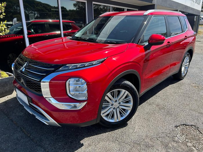 2024 Mitsubishi Outlander LS