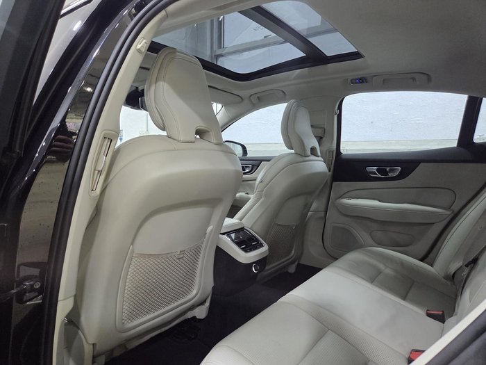2020 Volvo S60 T5 Inscription